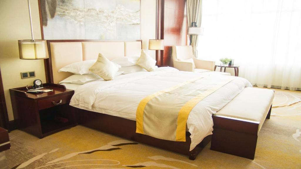 Grand Szechuan Hotel Vientiane Extérieur photo