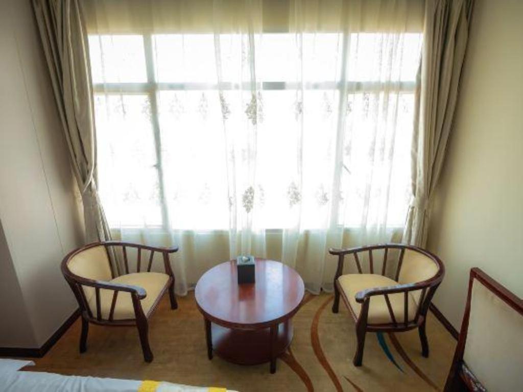 Grand Szechuan Hotel Vientiane Extérieur photo