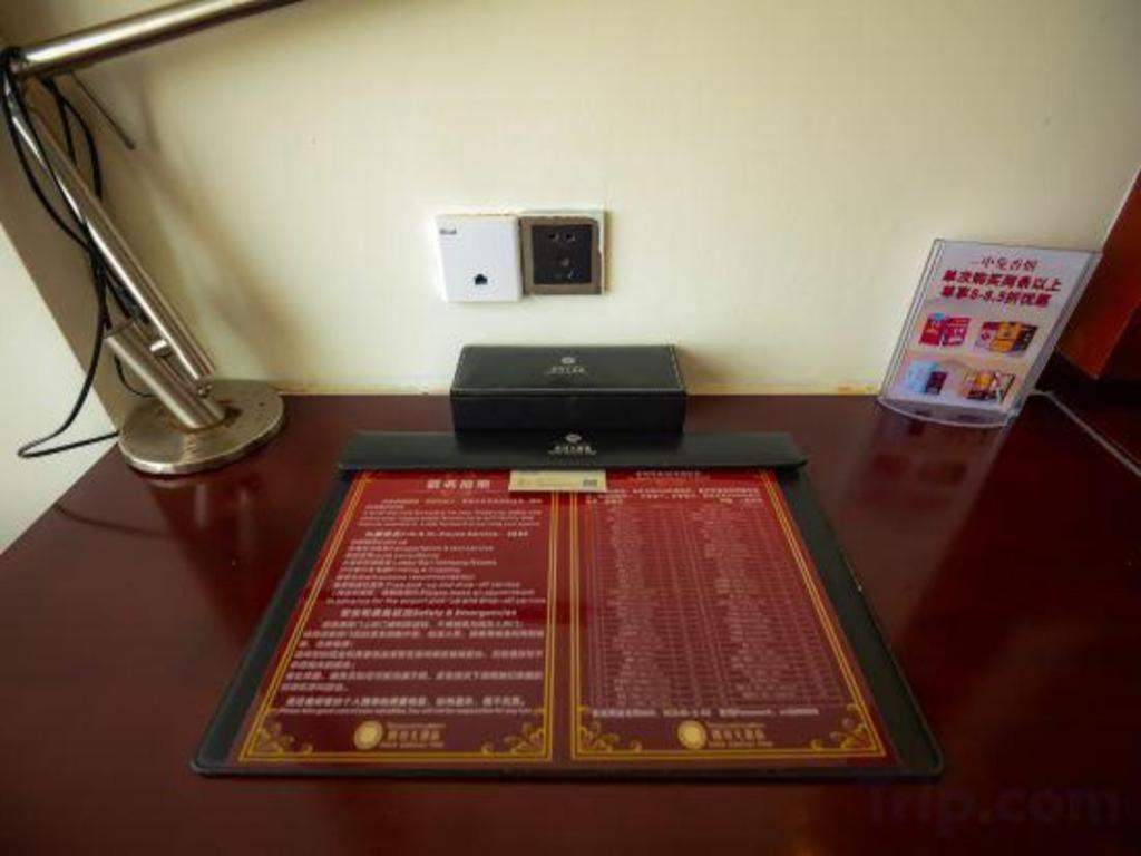 Grand Szechuan Hotel Vientiane Extérieur photo