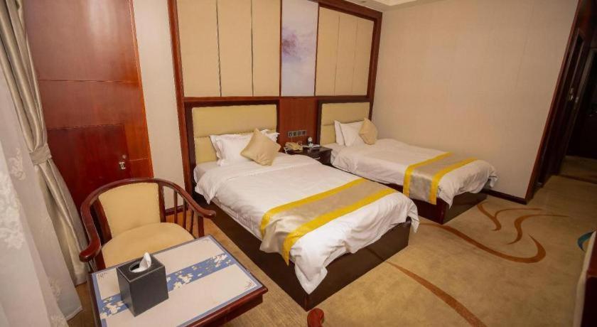 Grand Szechuan Hotel Vientiane Extérieur photo